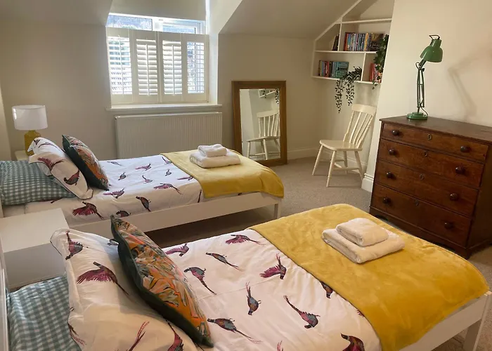 Contemporary Apartment In Cromer